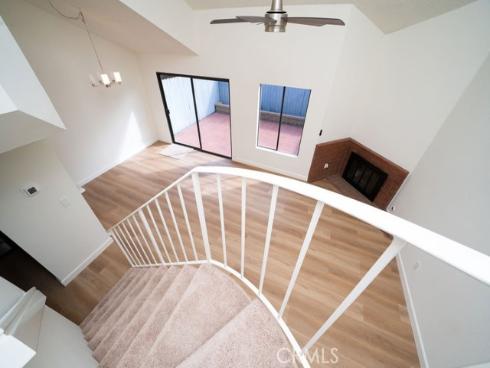 7658 Cerritos Avenue B