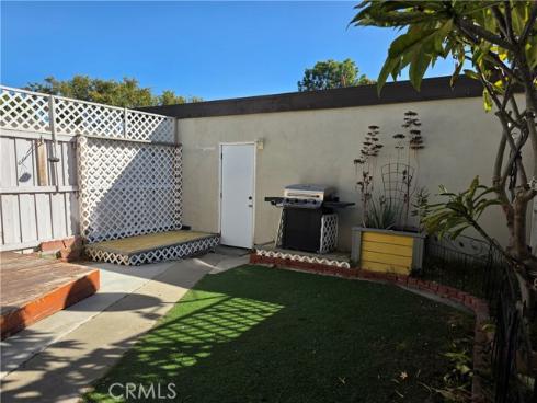 11219  Hood  , Stanton, CA