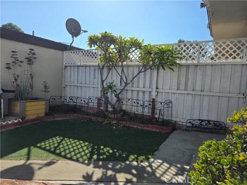 11219  Hood  , Stanton, CA