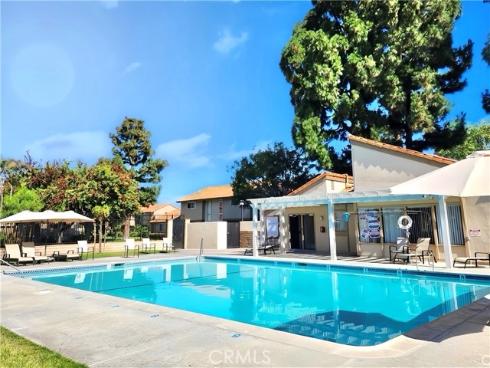 10526 Carrotwood , Stanton, CA