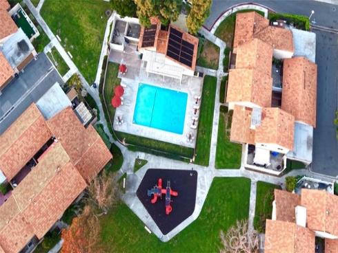 10526  Carrotwood  , Stanton, CA