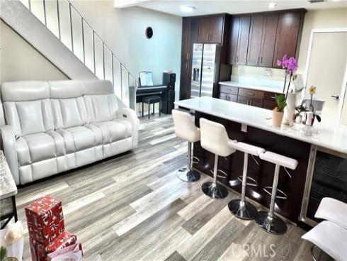 10526 Carrotwood , Stanton, CA