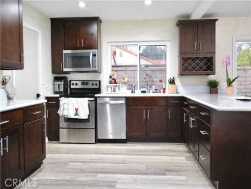 10526 Carrotwood , Stanton, CA