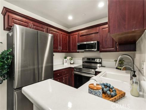 12620 Briarglen Loop B , Stanton, CA