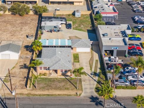 7931 1st , Stanton, CA