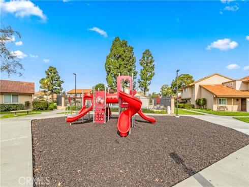10543 Carrotwood Way, Stanton, CA