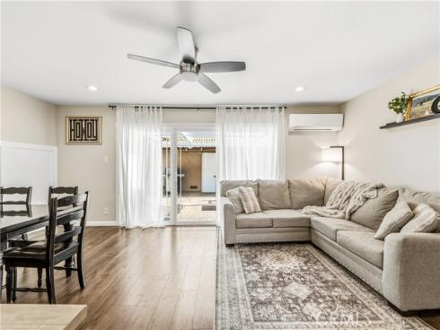 10543 Carrotwood Way, Stanton, CA