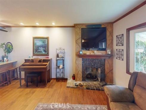 10452  Courson  , Stanton, CA