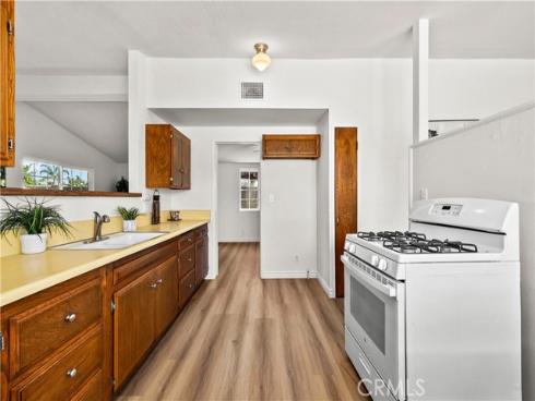 7761  Davmor  , Stanton, CA