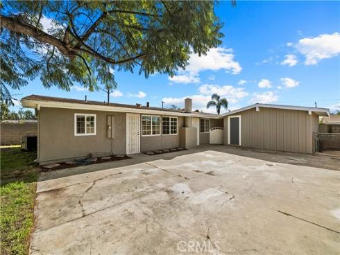 7761  Davmor  , Stanton, CA