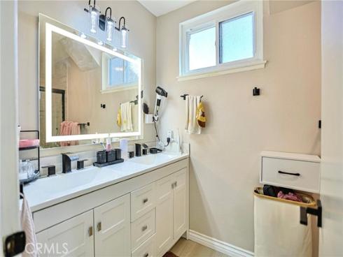 10526  Carrotwood  , Stanton, CA