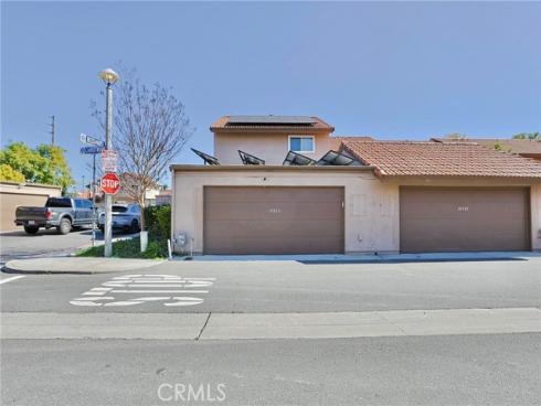 10526  Carrotwood  , Stanton, CA