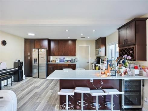 10526  Carrotwood  , Stanton, CA