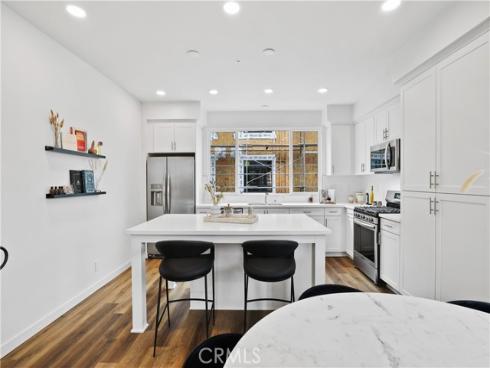 30  Bigsby   Drive, Stanton, CA