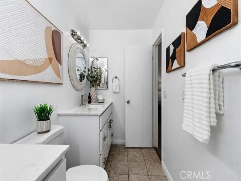 7129  Cerritos  7  Avenue, Stanton, CA