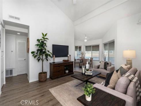 7129  Cerritos  7  Avenue, Stanton, CA