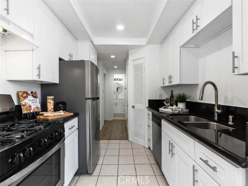 7129  Cerritos  7  Avenue, Stanton, CA