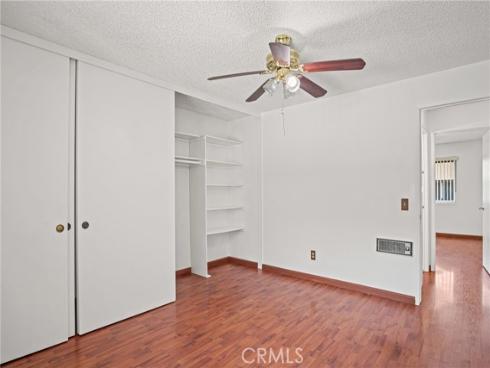 7100  Cerritos  86  Avenue, Stanton, CA