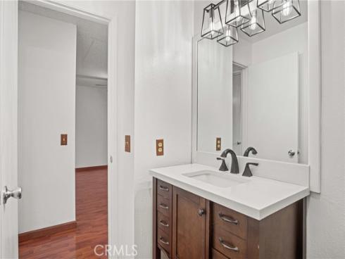 7100  Cerritos  86  Avenue, Stanton, CA