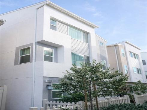 10891  Scottsbluff  , Stanton, CA