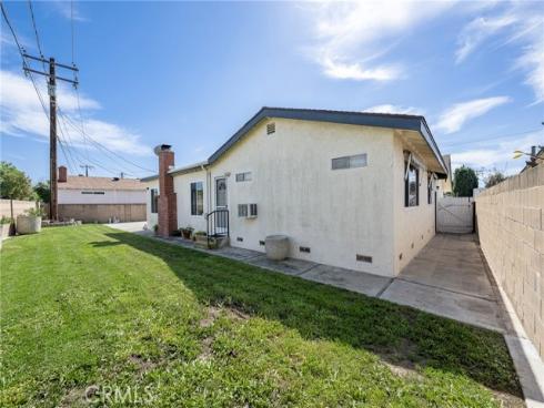 7401  Grandoaks  , Stanton, CA