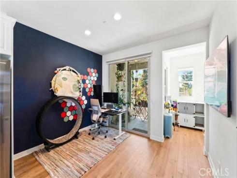 437  Lucent  , Stanton, CA