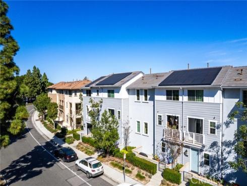 437  Lucent  , Stanton, CA