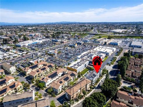 437  Lucent  , Stanton, CA