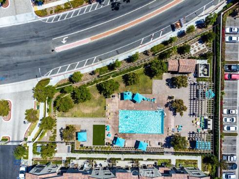 437  Lucent  , Stanton, CA