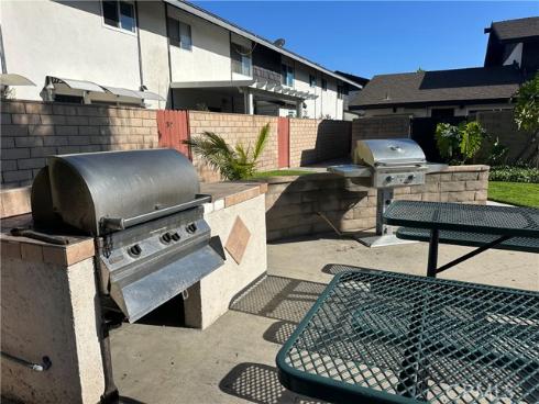 7100  Cerritos  21 , Stanton, CA