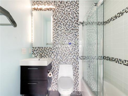 2 Serena Way, Stanton, CA