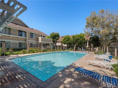 7730 Briarglen L Loop, Stanton, CA