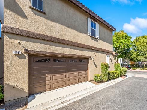 11409 Toscana Circle, Stanton, CA