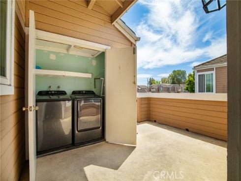 10435 W Briar Oaks A Drive, Stanton, CA