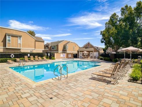 10435 W Briar Oaks A Drive, Stanton, CA