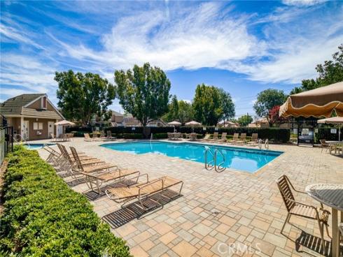 10435 W Briar Oaks A Drive, Stanton, CA