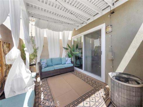 10760 Knott , Stanton, CA