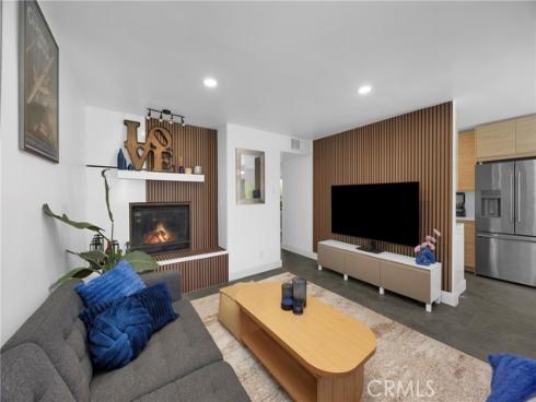 10760 Knott , Stanton, CA
