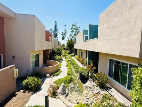 10760 Knott , Stanton, CA