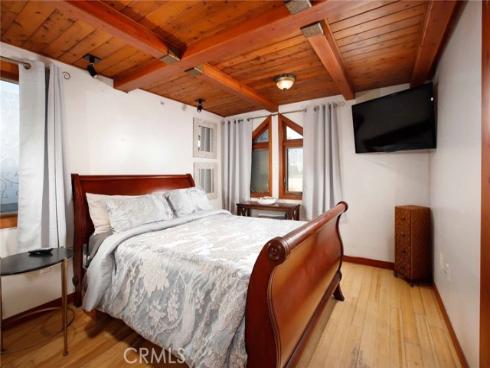 6  B Surfside  , Surfside, CA