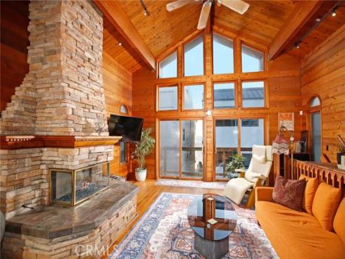 6  B Surfside  , Surfside, CA