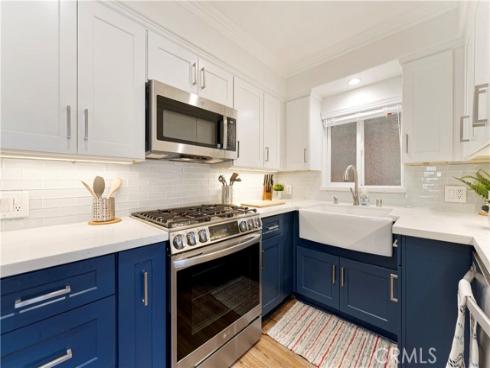 56 B Surfside Avenue, Surfside, CA