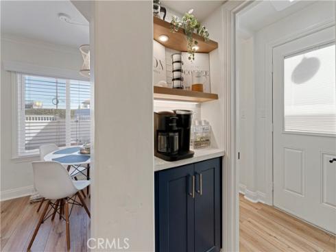 56 B Surfside Avenue, Surfside, CA