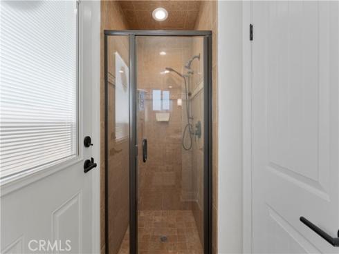 56 B Surfside Avenue, Surfside, CA