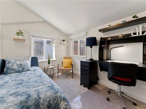 56 B Surfside Avenue, Surfside, CA