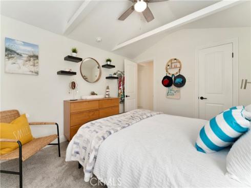 56 B Surfside Avenue, Surfside, CA