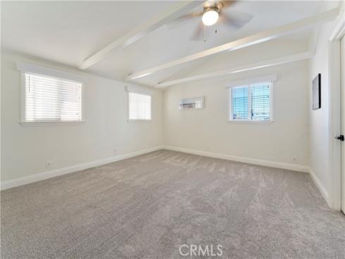 56 B Surfside Avenue, Surfside, CA