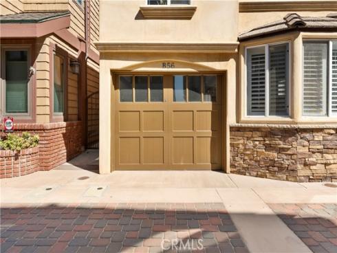 56 B Surfside Avenue, Surfside, CA