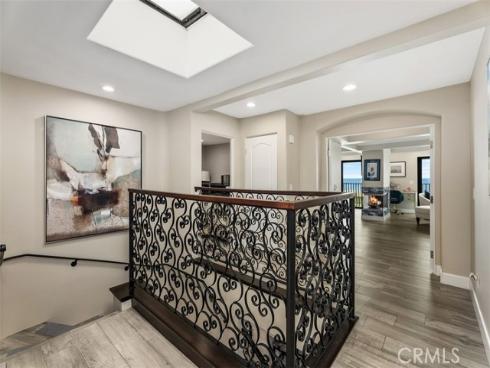 16905 S Pacific Avenue, Sunset Beach, CA