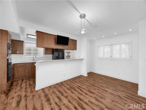 57  A Surfside   Avenue, Surfside, CA